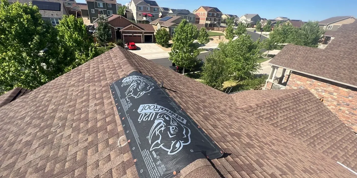 b30c789875f6d8d420230922-89-u04o0h Roof with repair on ridge.