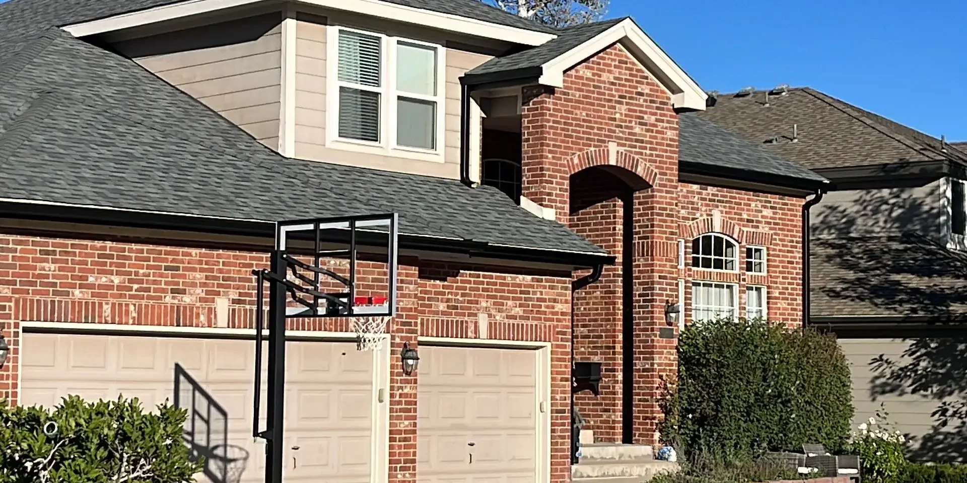 e0d9c1ec45a756d420230928-78-49vqrj Shingle roof