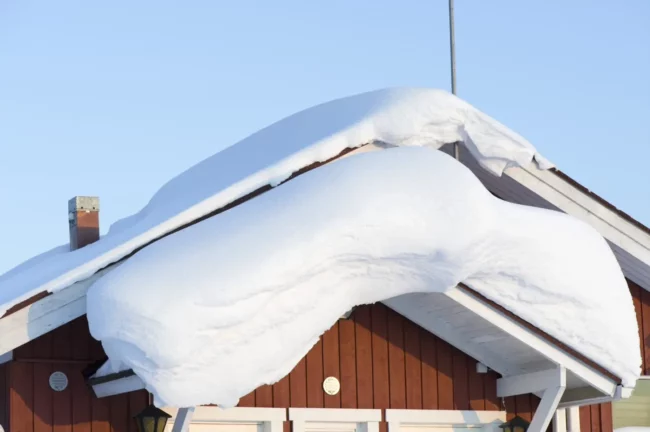 snow_littleton winter roofing