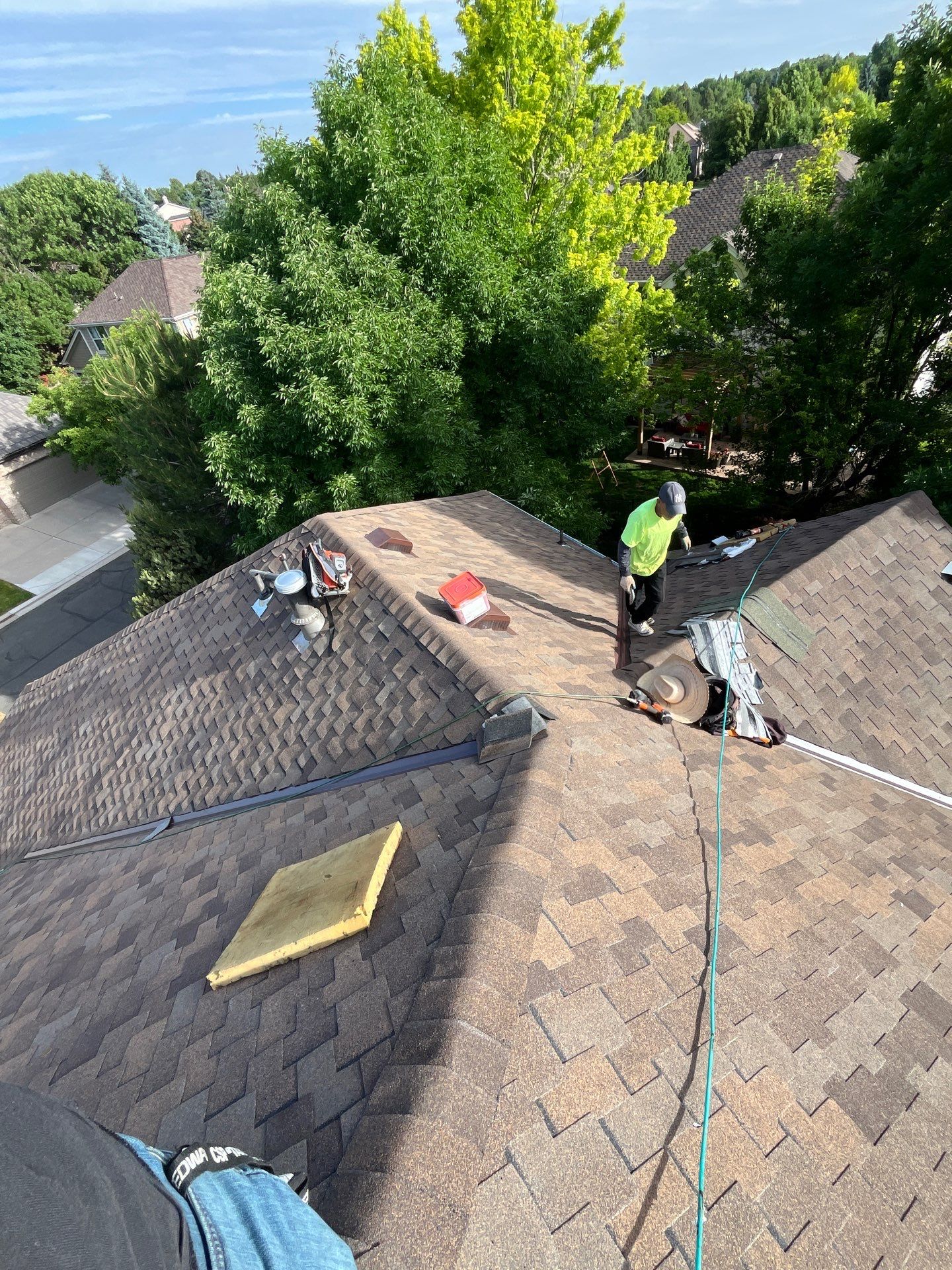 roofing contractor