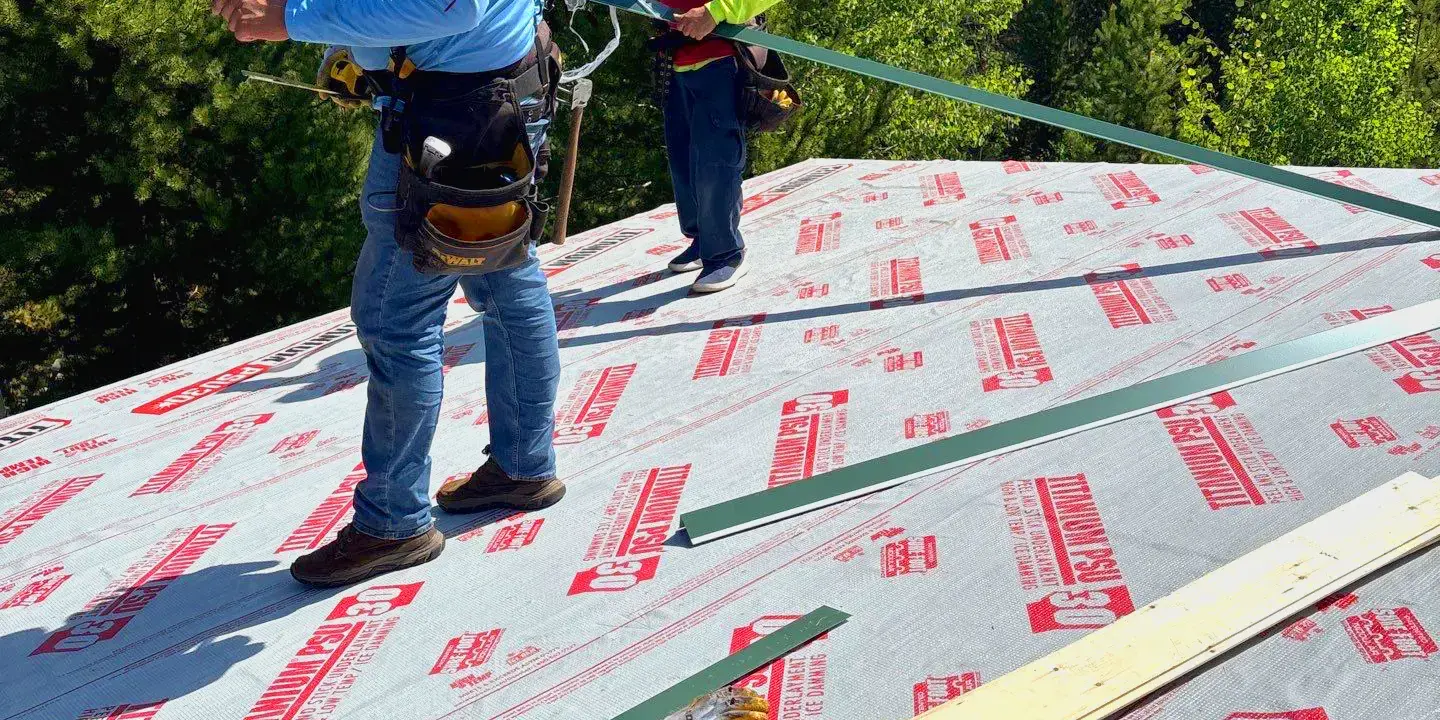Roofing contractors in Colorado