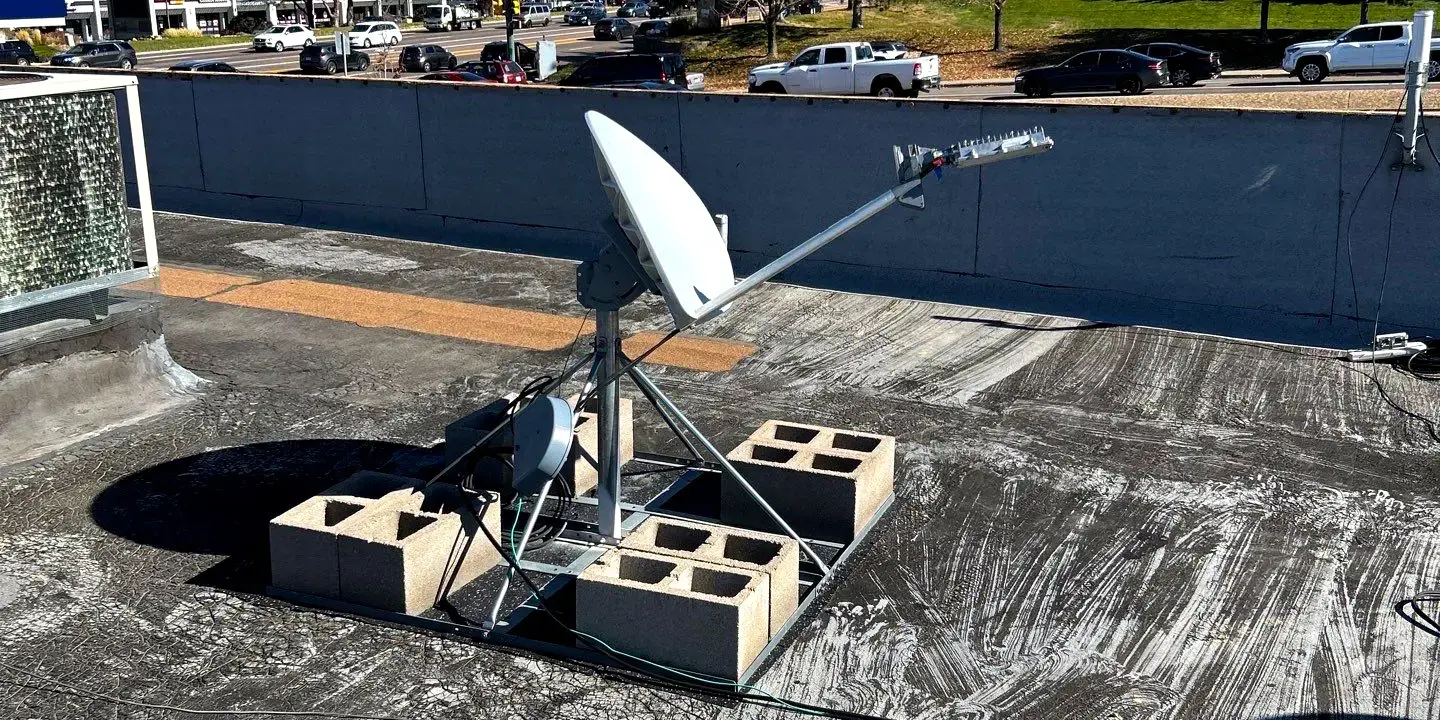 Flat roof Flat roof with visible wear and cracks